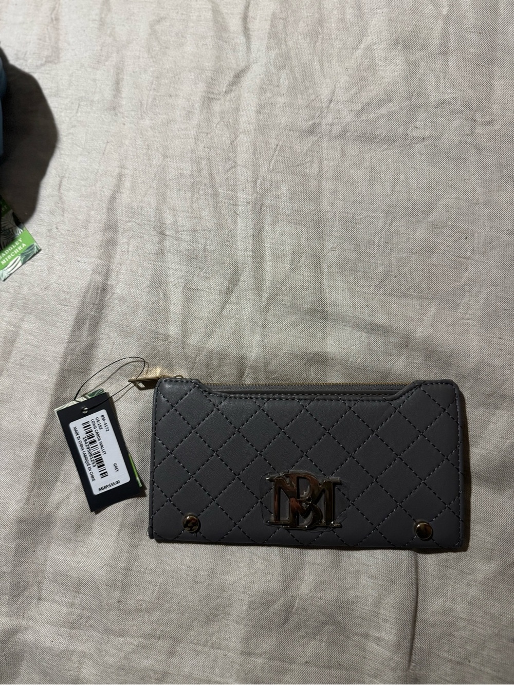 Badgley Mischka Quilted Wallet Taupe Vegan Leather Zip Around Clutch Card Holder